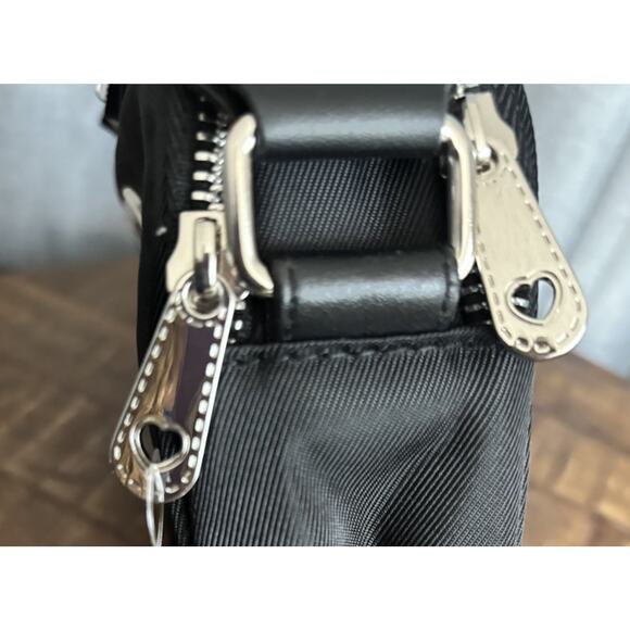 Love Brighton Crossbody Bag Black Red Heart Strap NWT And Extra Makeup Bag - Picture 7 of 15